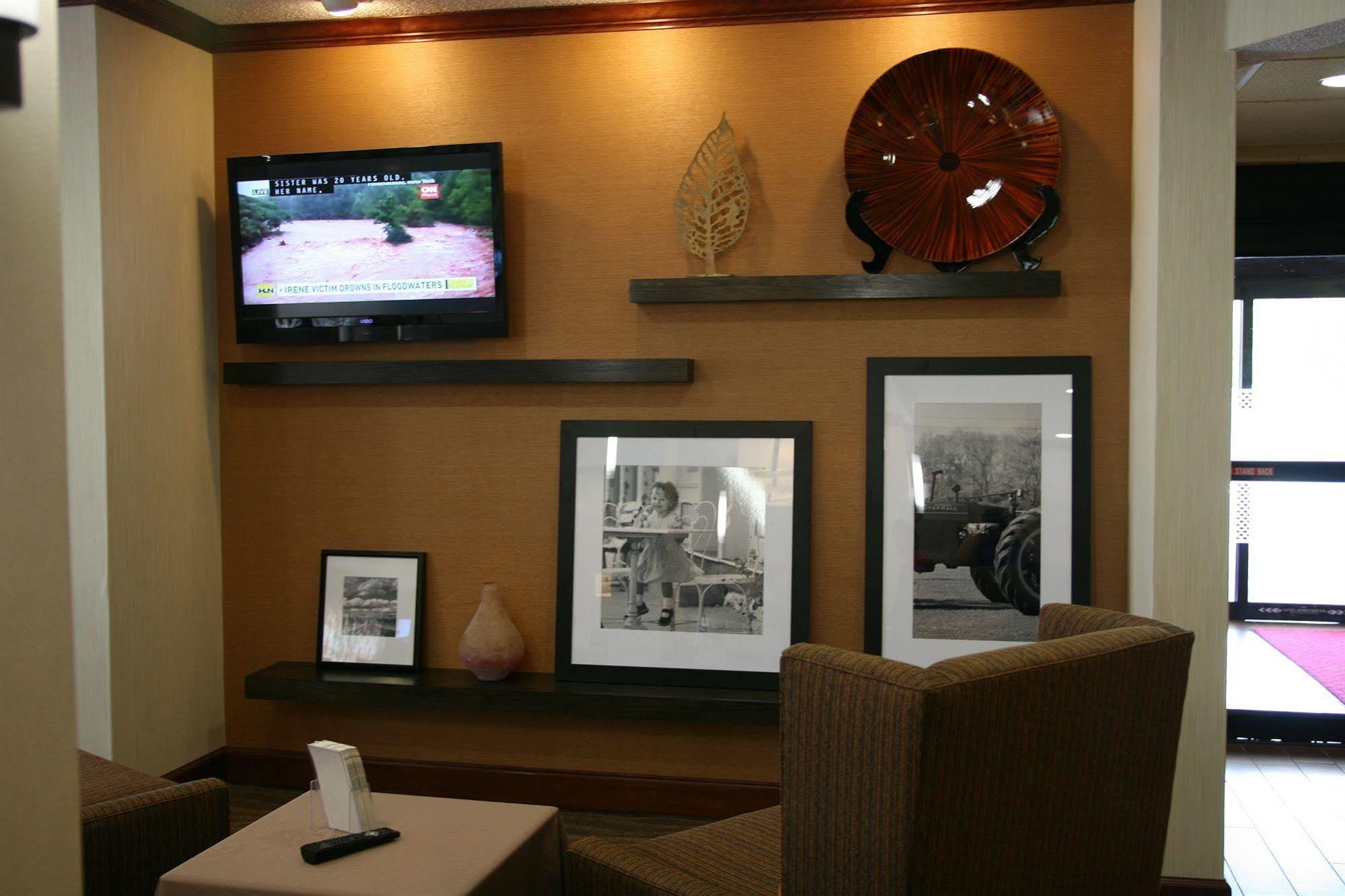Hampton Inn Manhattan Buitenkant foto