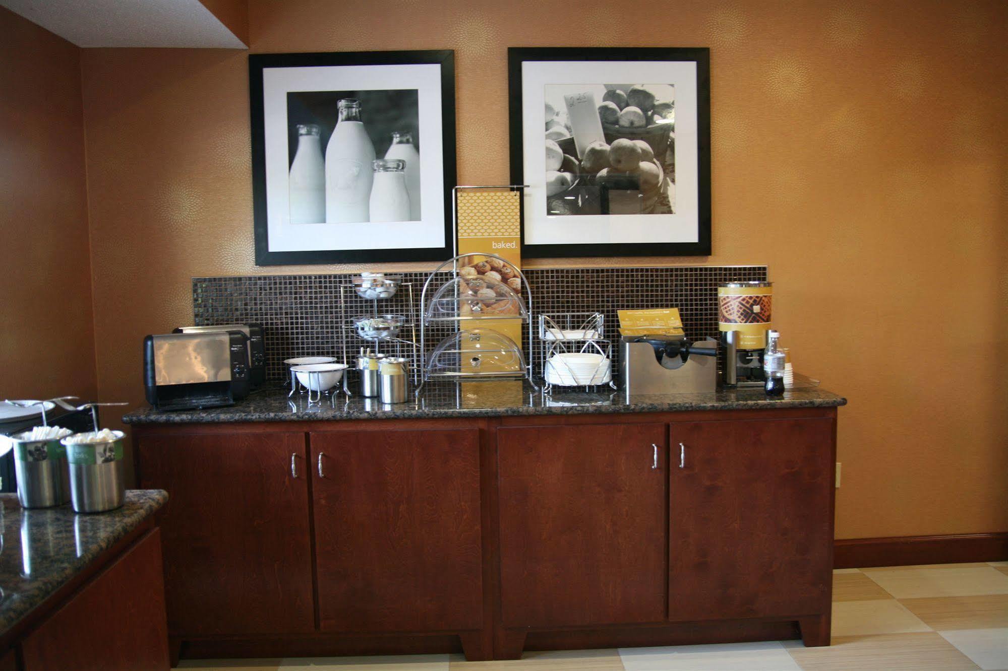 Hampton Inn Manhattan Buitenkant foto
